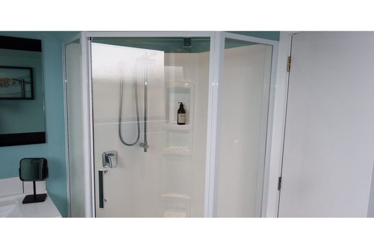 Photo of property in 35 John Street, Otatara, Invercargill, 9879