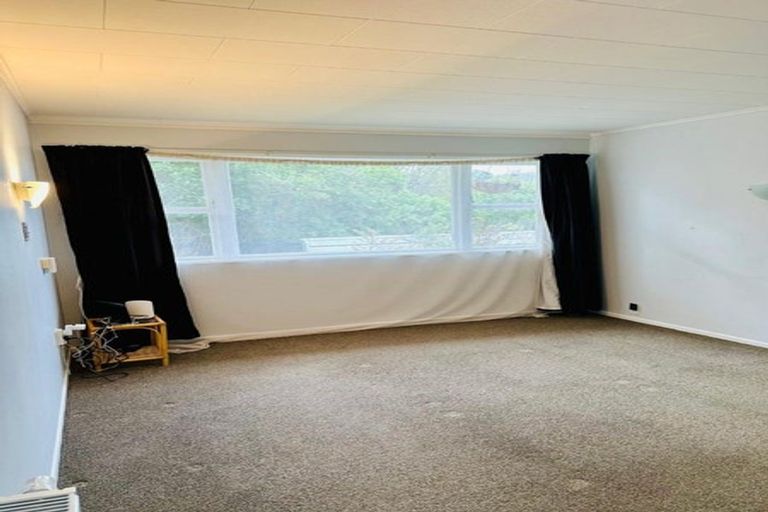 Photo of property in 93b Normandale Road, Normandale, Lower Hutt, 5010