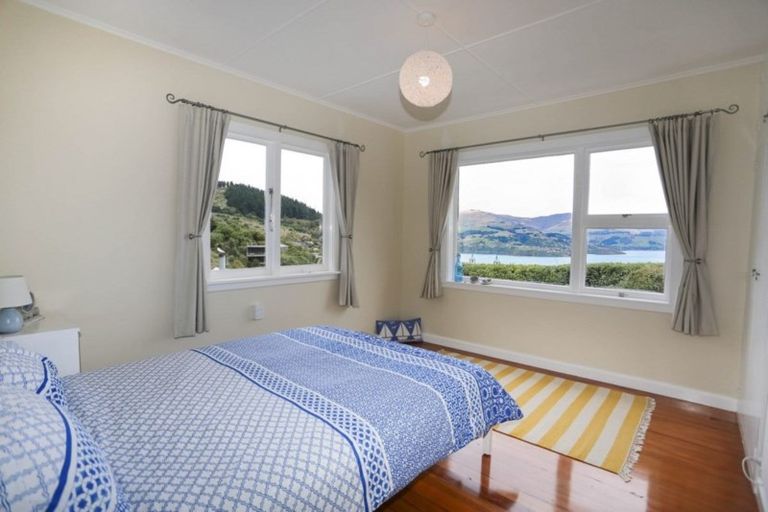 Photo of property in 45 Cornwall Road, Lyttelton, 8082