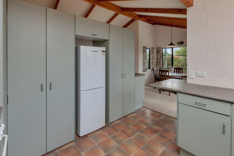 Photo of property in 74 One Tree Point Road, One Tree Point, 0118