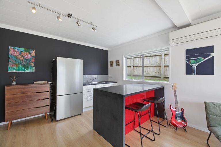 Photo of property in 34 Sunnyhill Crescent, Sunnyhills, Auckland, 2010