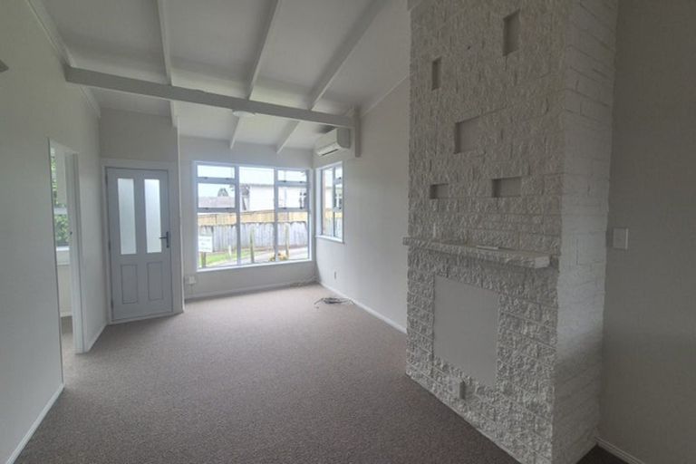 Photo of property in 4/96 Wallace Road, Papatoetoe, Auckland, 2025