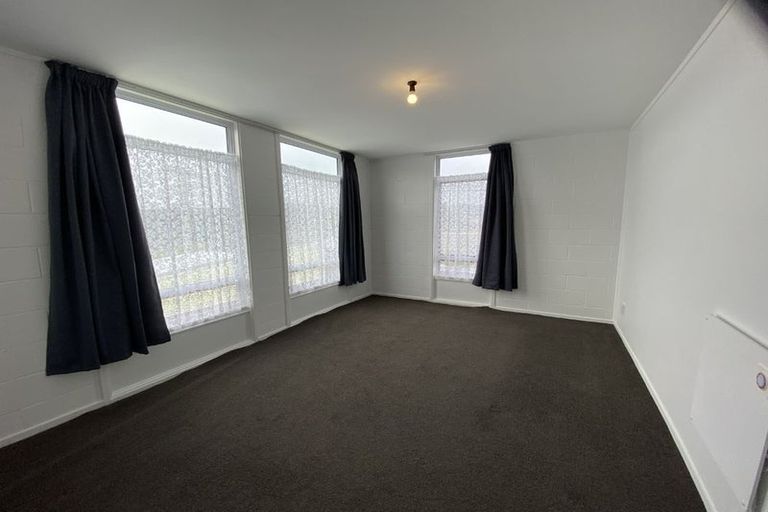 Photo of property in 8/255 Coutts Street, Rongotai, Wellington, 6022