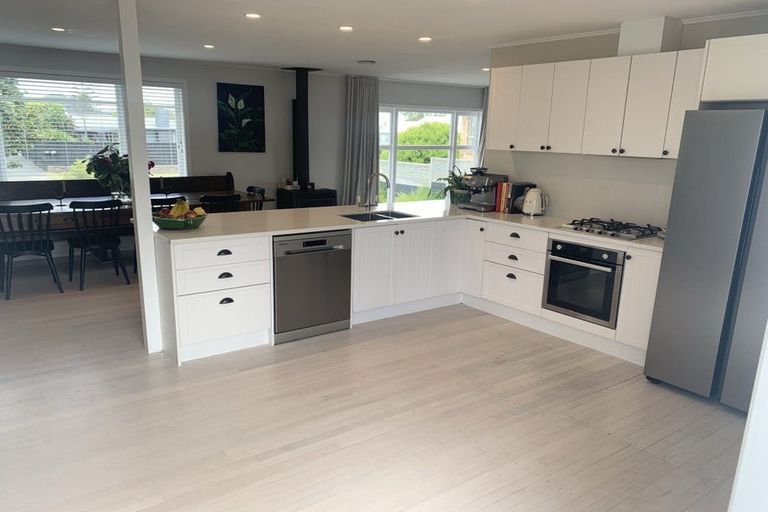 Photo of property in 17 Crane Street, Mount Maunganui, 3116