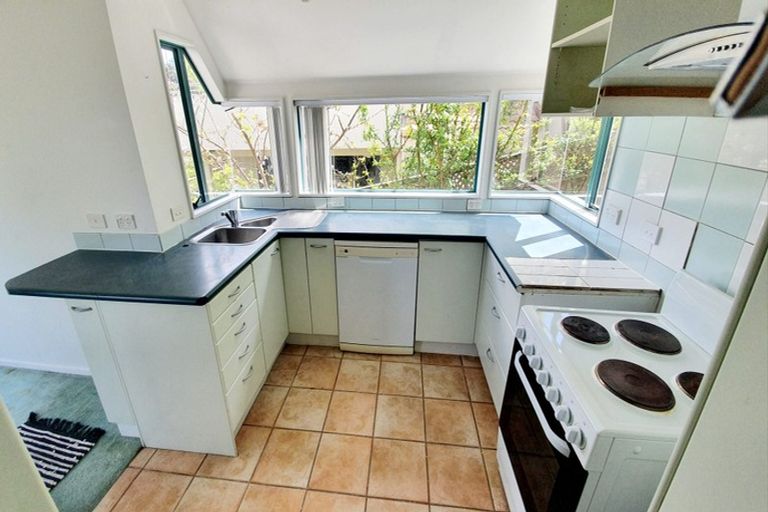 Photo of property in 1/38 Gulf View Road, Murrays Bay, Auckland, 0630