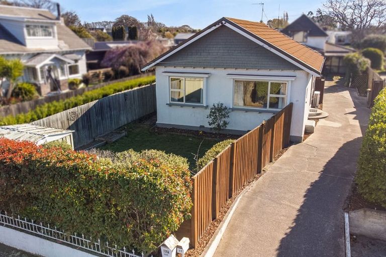 Photo of property in 17 Ensors Road, Opawa, Christchurch, 8023