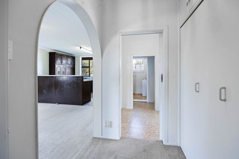 Photo of property in 5 Egmont Street, Hawera, 4610