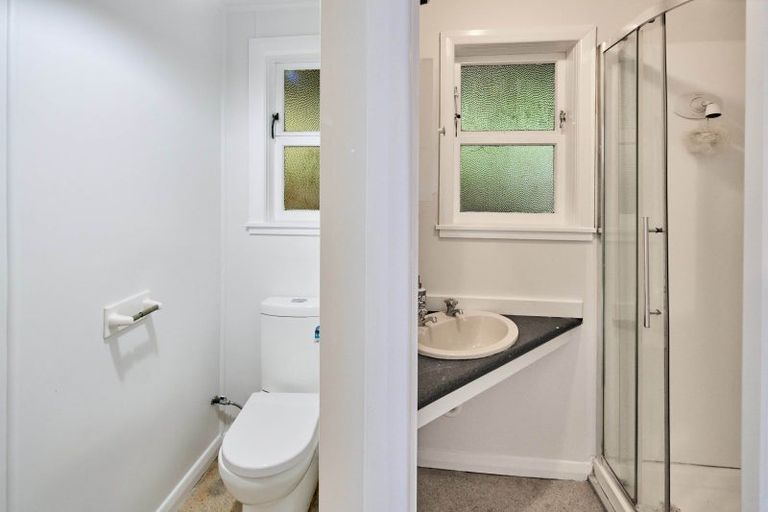 Photo of property in 182a Darlington Road, Miramar, Wellington, 6022