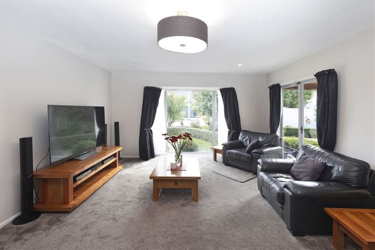 Photo of property in 238 Withells Road, Avonhead, Christchurch, 8042