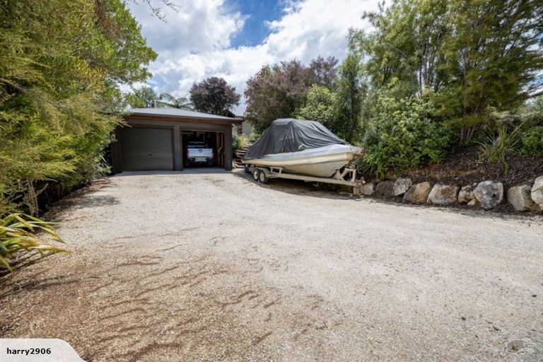 Photo of property in 25 Lady Barkly Grove, Kaiteriteri, Motueka, 7197