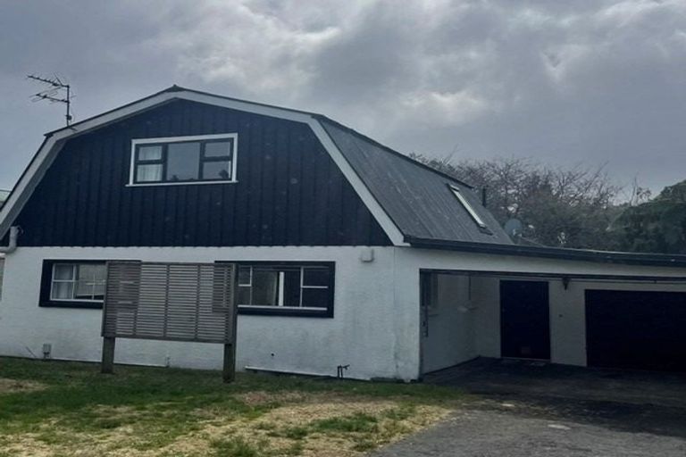 Photo of property in 5 Totara Terrace, Inglewood, 4330