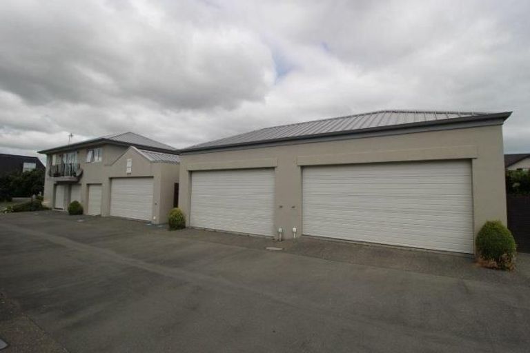 Photo of property in 29 Chateau Crescent, Rangatira Park, Taupo, 3330