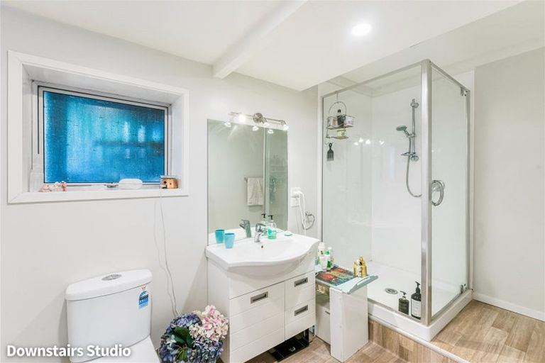 Photo of property in 6 Rakino Avenue, Manly, Whangaparaoa, 0930