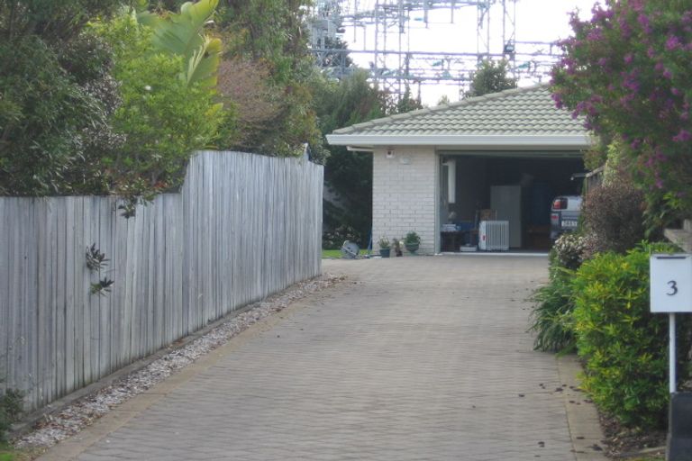 Photo of property in 3 Kalmia Dell, Mount Maunganui, 3116