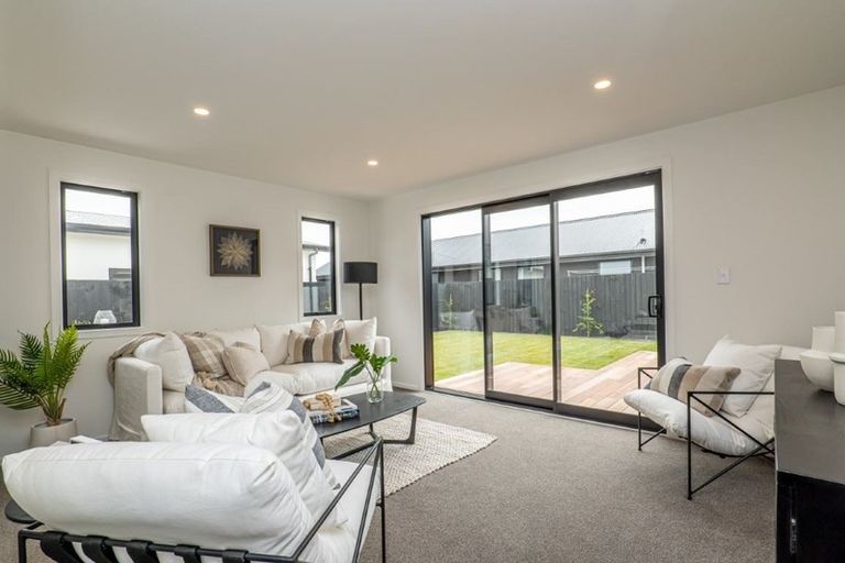 Photo of property in 4 Brooklands Street, Burwood, Christchurch, 8083