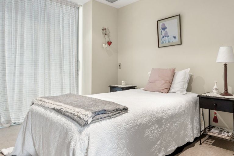 Photo of property in Quay Apartments, 103/283 Wakefield Quay, Stepneyville, Nelson, 7010