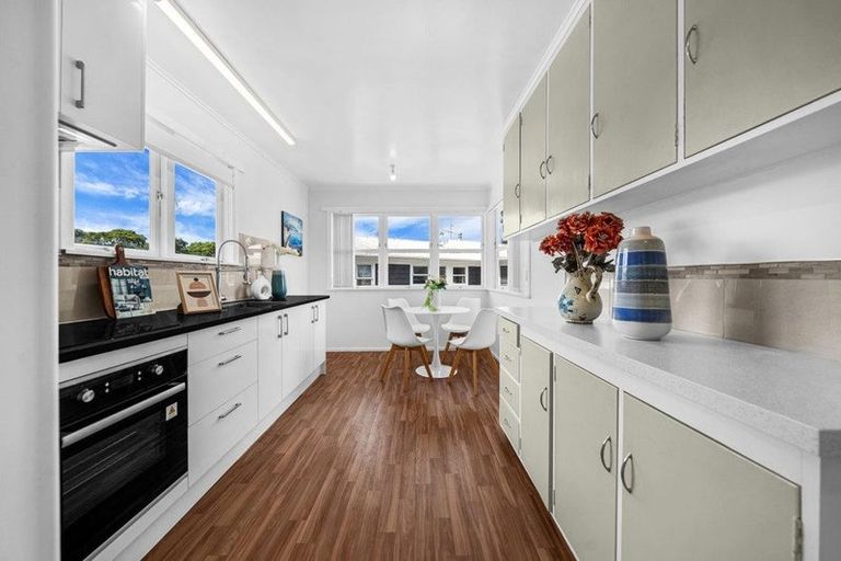 Photo of property in 31 William Avenue, Manurewa, Auckland, 2102