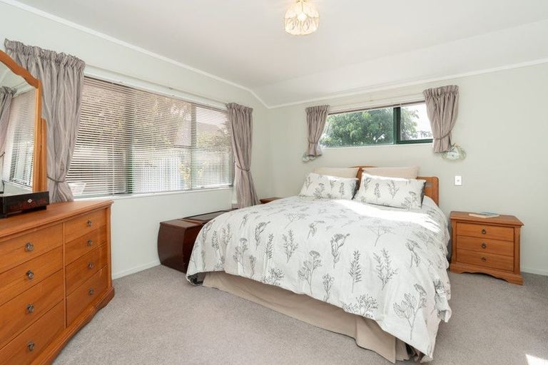 Photo of property in 30 Caversham Drive, Rototuna, Hamilton, 3210