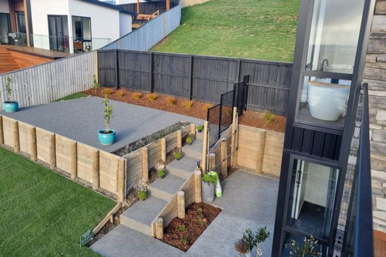 Photo of property in 137 Penruddock Rise, Westmorland, Christchurch, 8025