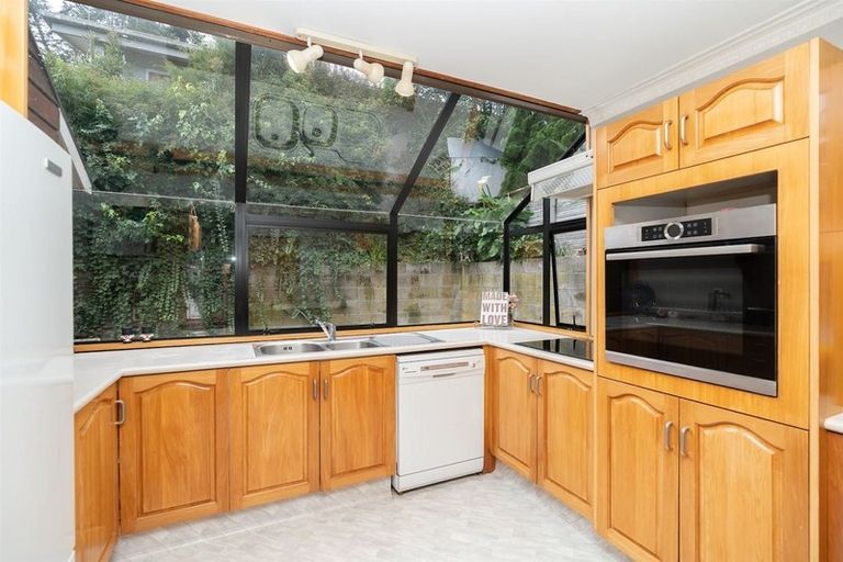 Photo of property in 155a Lake Crescent, Hamilton Lake, Hamilton, 3204