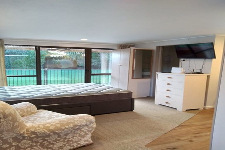 Photo of property in 115 Harris Crescent, Papanui, Christchurch, 8053