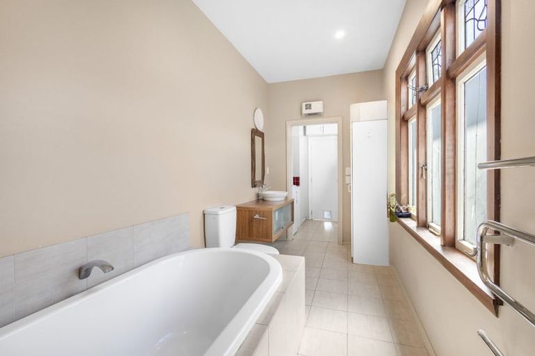 Photo of property in 89 Office Road, Merivale, Christchurch, 8014