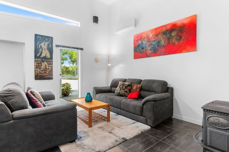 Photo of property in 50 Atkin Road, Mangawhai, Kaiwaka, 0573