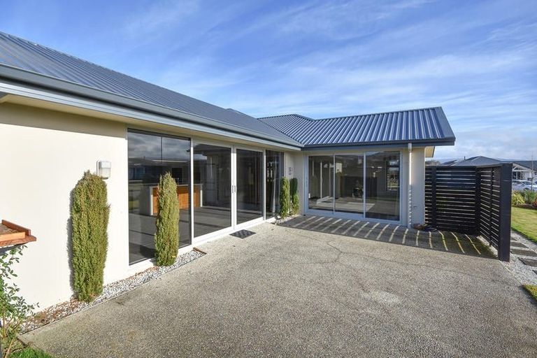Photo of property in 11 Carnoustie Lane, Mosgiel, 9024