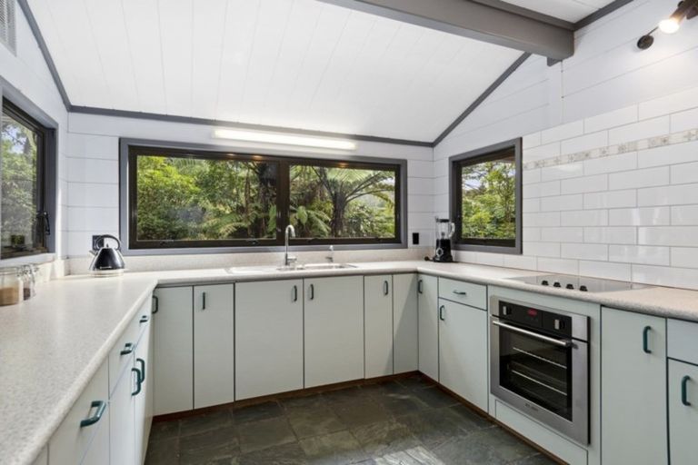 Photo of property in 1290 Akatarawa Road, Akatarawa, Upper Hutt, 5372