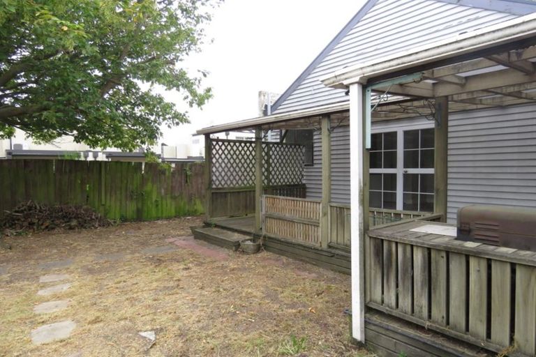 Photo of property in 146 Blenheim Road, Riccarton, Christchurch, 8041