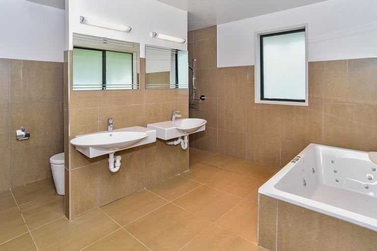 Photo of property in 480 Creightons Road, Clevedon, Papakura, 2582