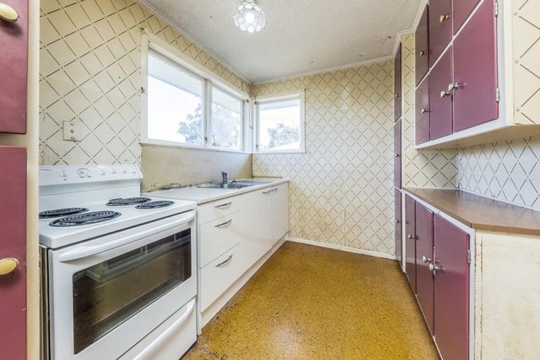 Photo of property in 16 Eastburn Street, Papakura, 2110