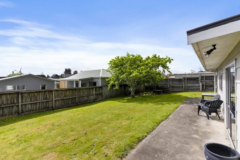 Photo of property in 114 Otahu Road, Whangamata, 3620