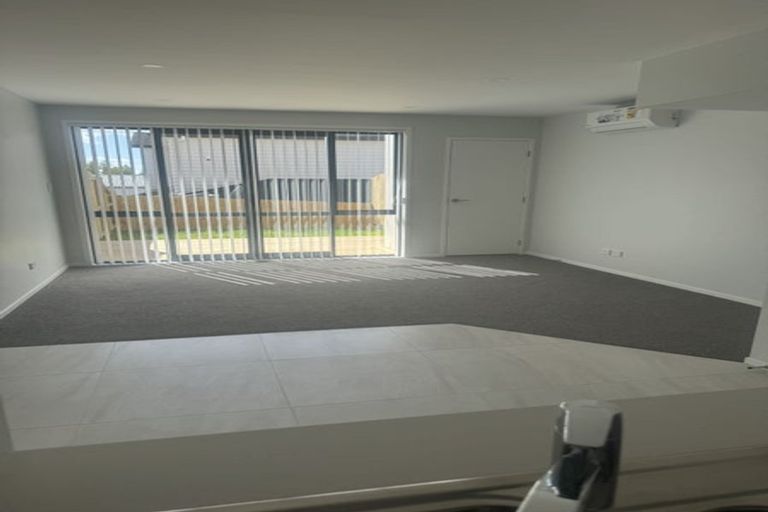 Photo of property in 10/59 Glenview Road, Glen Eden, Auckland, 0602