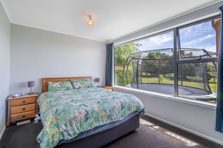 Photo of property in 11 Brand Road, Kennington, Invercargill, 9871