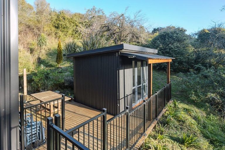 Photo of property in 10 Bute Street, Moeraki, 9482