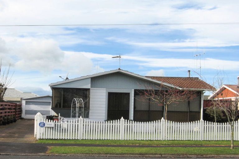Photo of property in 38 Raymond Street, Fairview Downs, Hamilton, 3214