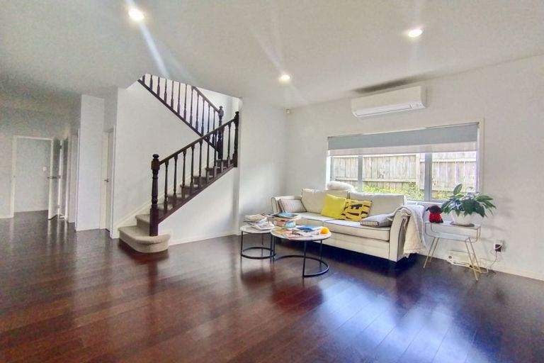 Photo of property in 72 Oakway Drive, Schnapper Rock, Auckland, 0632