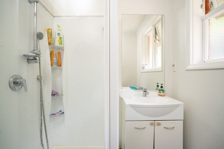 Photo of property in 31 Tukanae Street, Strathmore Park, Wellington, 6022