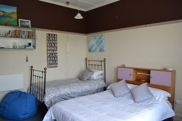 Photo of property in 63 Wharfe Street, South Hill, Oamaru, 9400