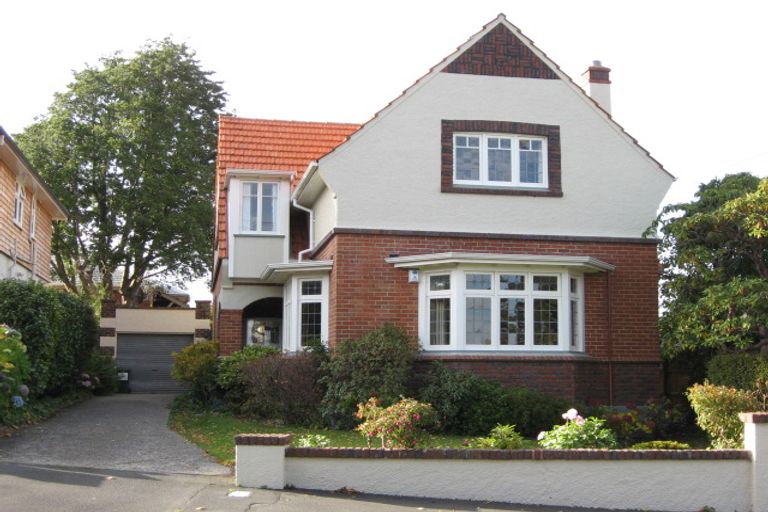 Photo of property in 9 Tolcarne Avenue, Maori Hill, Dunedin, 9010