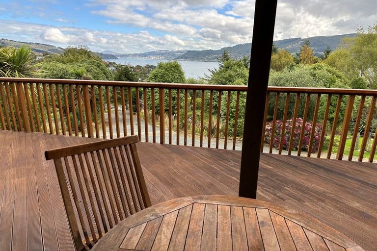 Photo of property in 26 Dickson Street, Macandrew Bay, Dunedin, 9014