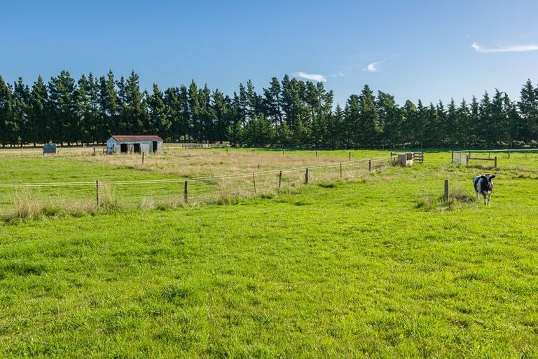 Photo of property in 193 Lawford Road, West Melton, Christchurch, 7676