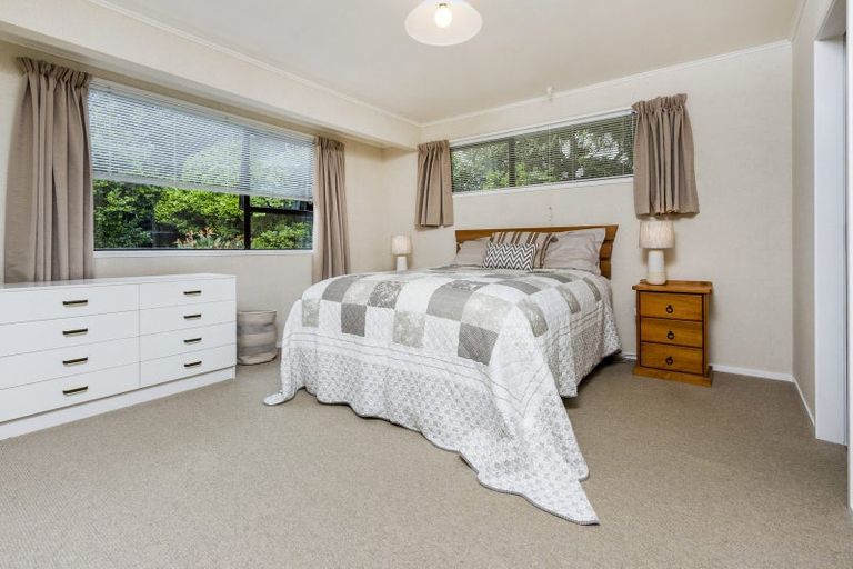 Photo of property in 12 Serrata Place, Browns Bay, Auckland, 0630