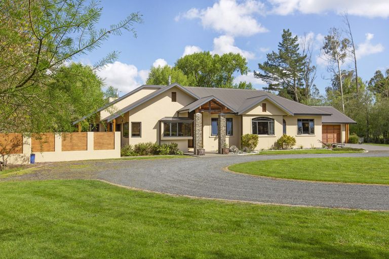 Photo of property in 330 Newell Road, Tamahere, Hamilton, 3283