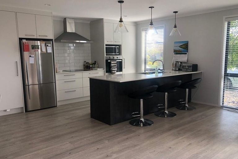 Photo of property in 5 Raynor Crescent, Pyes Pa, Tauranga, 3112