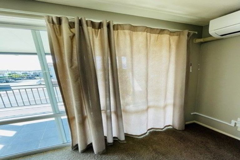 Photo of property in 1/47 Haven Drive, East Tamaki, Auckland, 2013