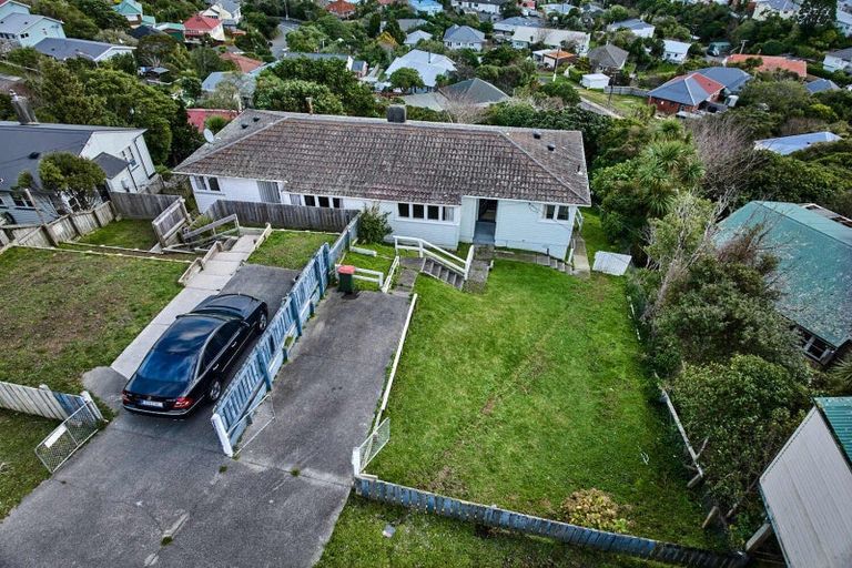 Photo of property in 40 Victory Avenue, Karori, Wellington, 6012