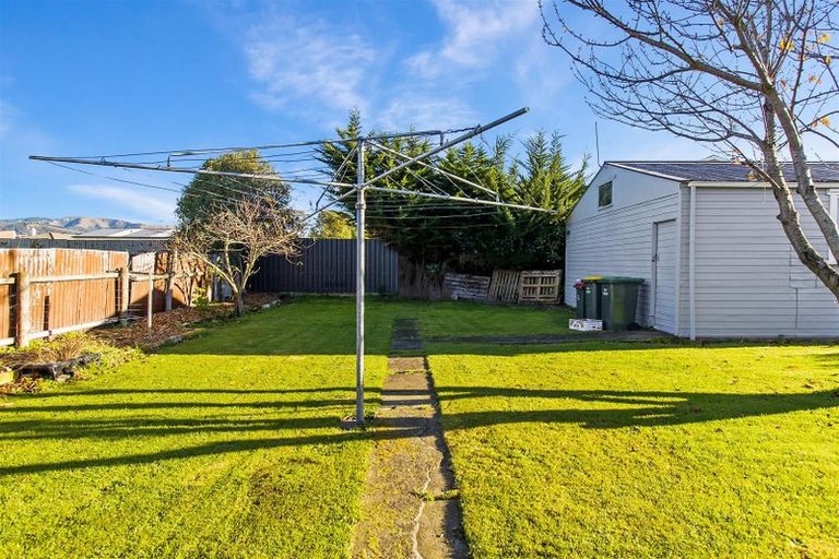 Photo of property in 11 Cameron Street, Waimate, 7924