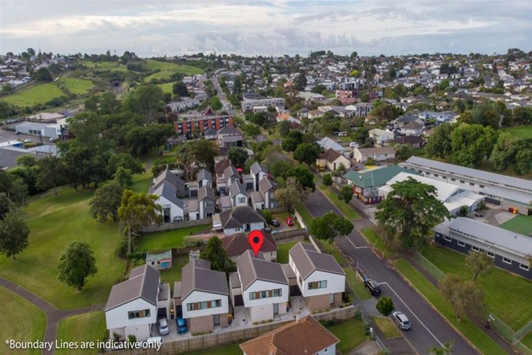 Photo of property in 37b Eastview Road, Glen Innes, Auckland, 1072